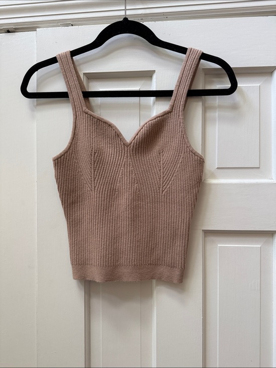 Abercrombie & Fitch Tops - Ribbed Knit Sweetheart Tank Top - Tan